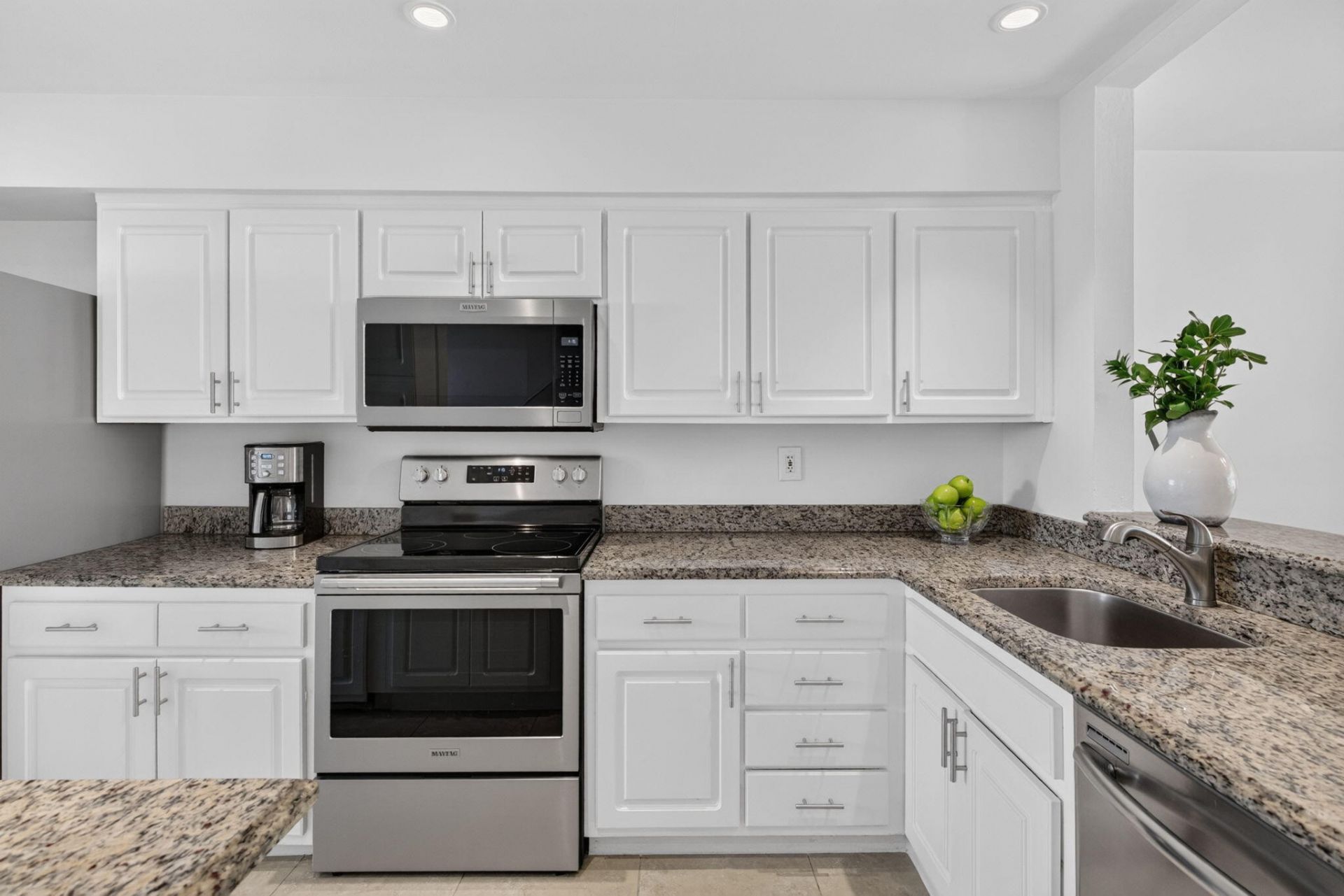 547 NE 7th Avenue, Fort Lauderdale, FL 33301 Photo