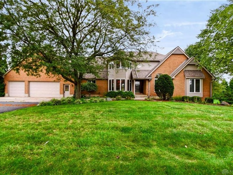 7051 Studebaker Road, Tipp City, OH 45371 Photo 2