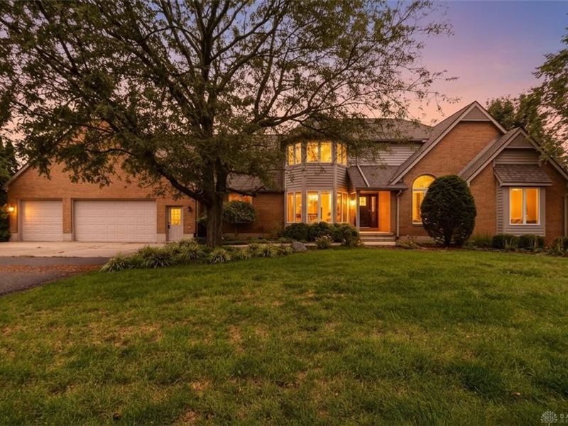 7051 Studebaker Road, Tipp City, OH 45371 Photo 3
