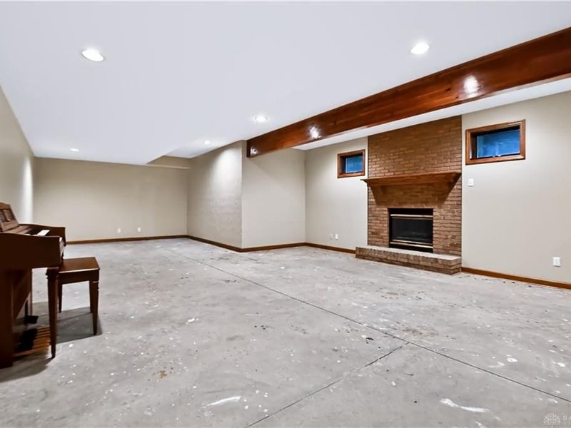 7051 Studebaker Road, Tipp City, OH 45371 Photo 46