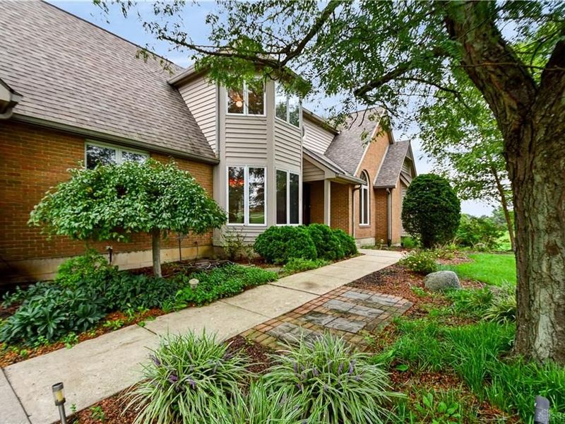 7051 Studebaker Road, Tipp City, OH 45371 Photo 9