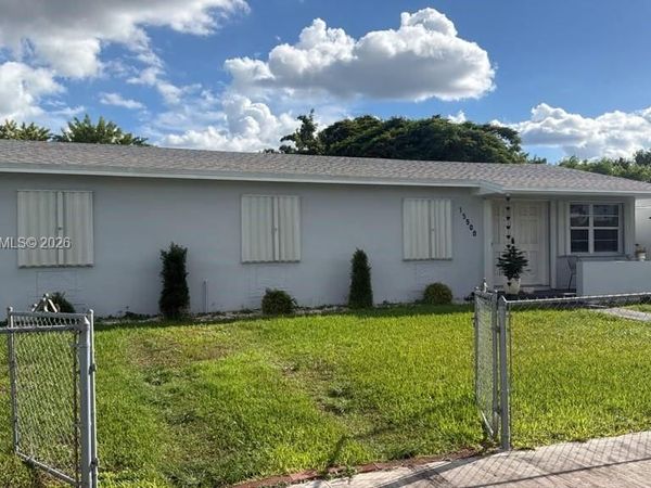 15500 SW 308th St , Homestead, FL 33033
