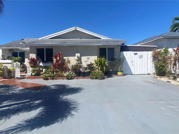 12343 SW 195th Ter , Miami, FL 33177