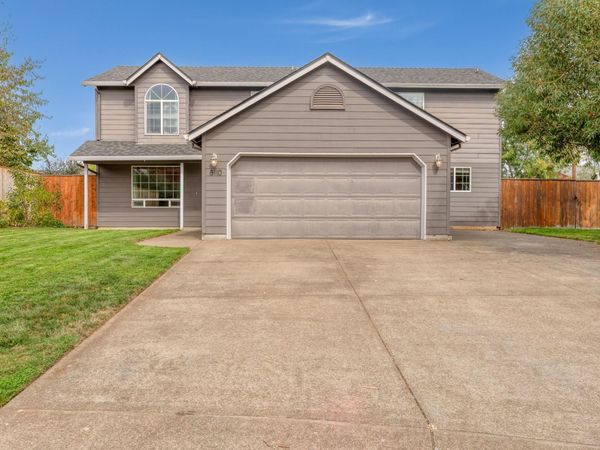8110 Daphne Ct, Corvallis, OR 97330