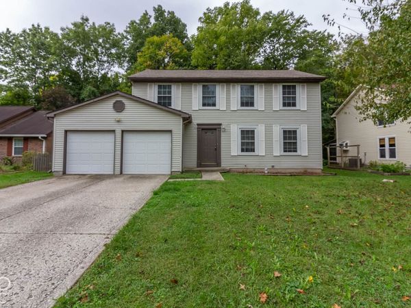 8234 Ontario Lane , Indianapolis, IN 46268