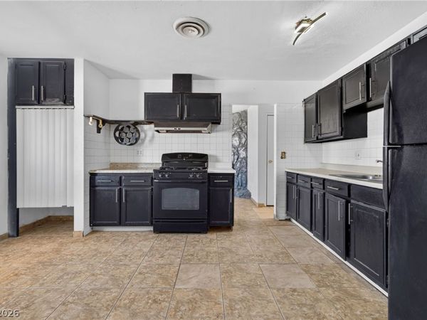3421 Lillis Circle , North Las Vegas, NV 89030