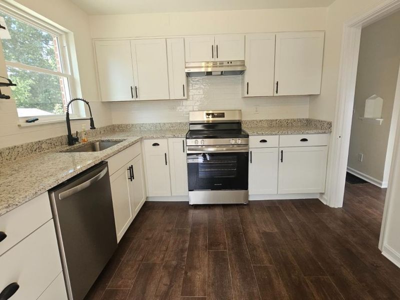6925 Pin Oak Drive, North College Hill, OH 45239 Photo 8