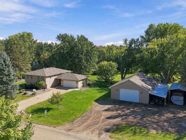 20290 Enfield Court N, Forest Lake, MN 55025