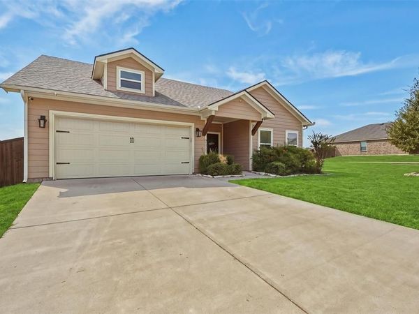 3302 Sweetwater Way, Sherman, TX 75090