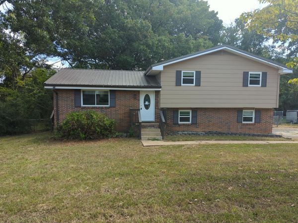 27 Edgewood Circle, Fort Oglethorpe, GA 30742