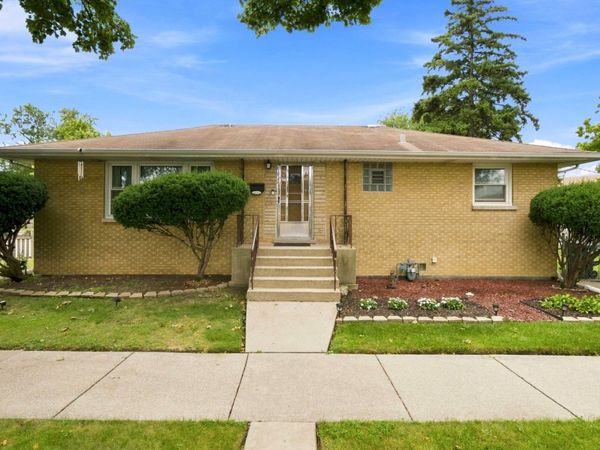 3801 St Charles Road , Bellwood, IL 60104