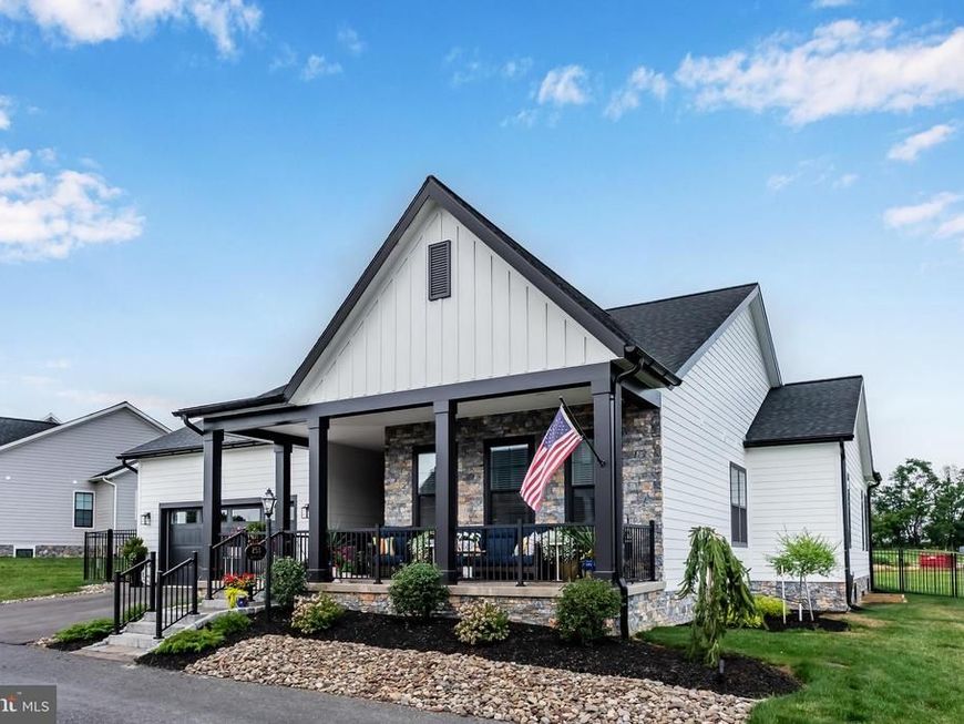 253 Breeches Run, Boiling Springs, PA 17007 Main Photo