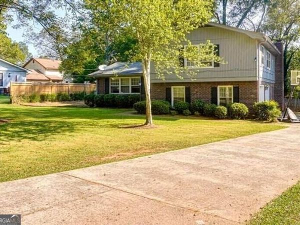 2910 Stanton Rd SE, Conyers, GA 30094