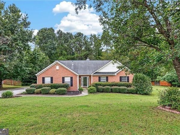 2730 Angel Oak Circle, Dacula, GA 30019