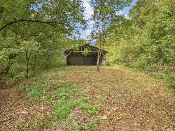 1310 Hunting Creek Road , Whitleyville, TN 38588