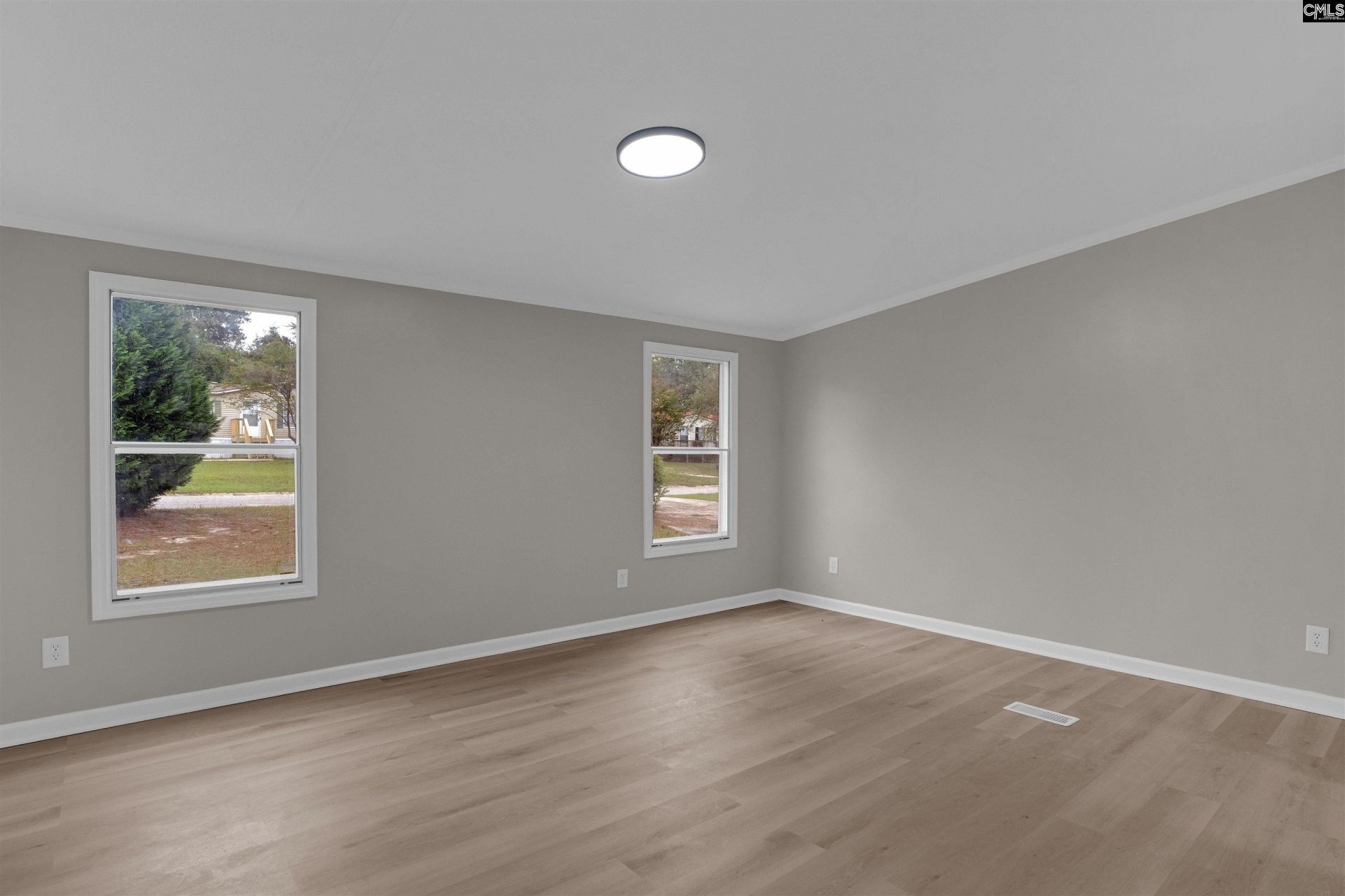127 Castleville Court Photo 20