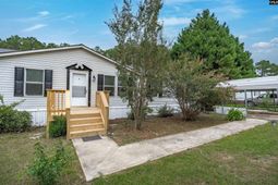 127 Castleville Court photo 4
