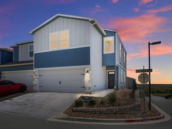 12815 Village Spun PLZ, Buda, TX 78610