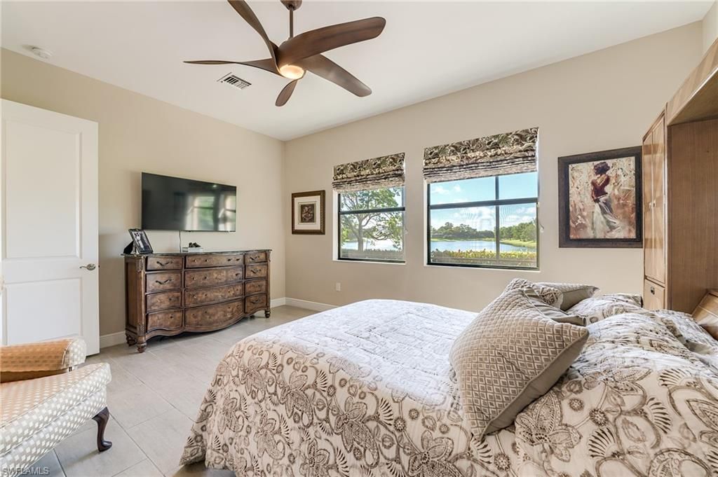 1940 Mustique St, Naples, FL 34120 Photo