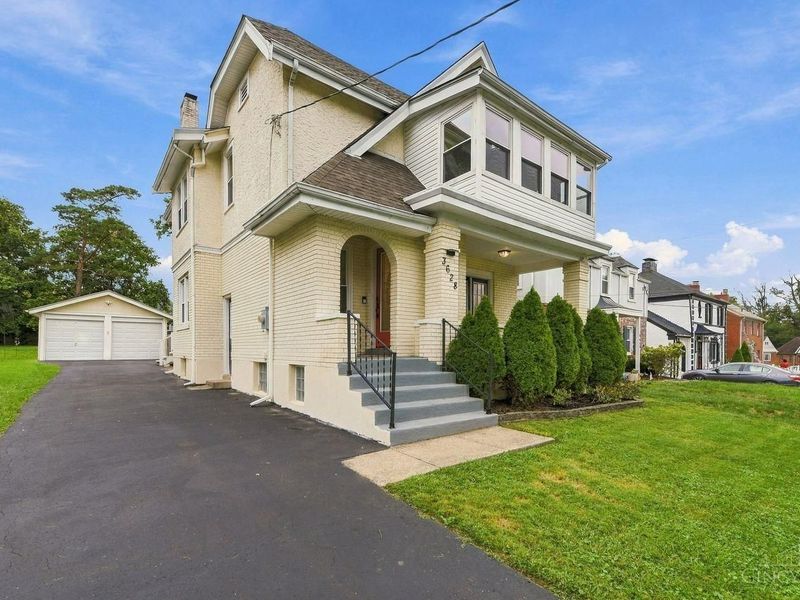 3628 Solar Vista Place, Cincinnati, OH 45213 Photo 2
