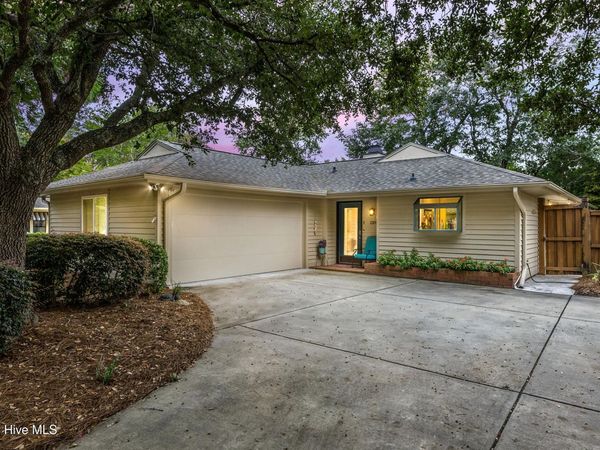 1304 Two Mile Circle E, Wilmington, NC 28405
