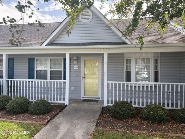 1702 Courtyard E, Unit 1702, Beaufort, NC 28516