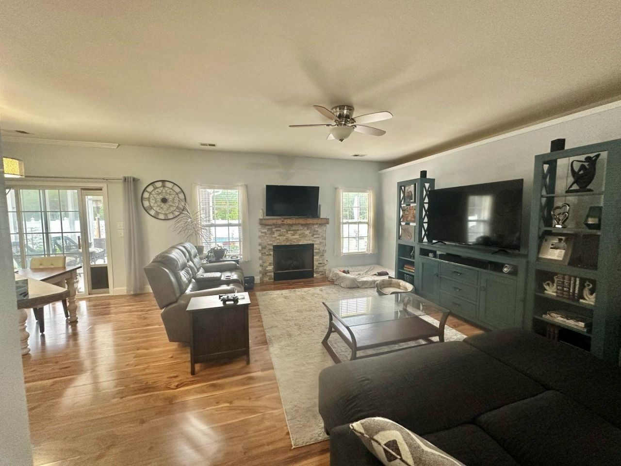 644 Seth Ln. Photo 16