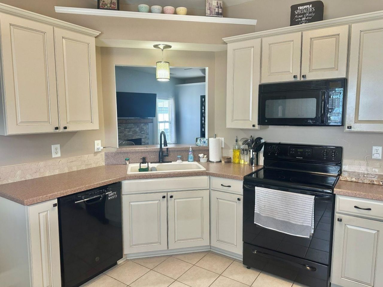 644 Seth Ln. Photo 6