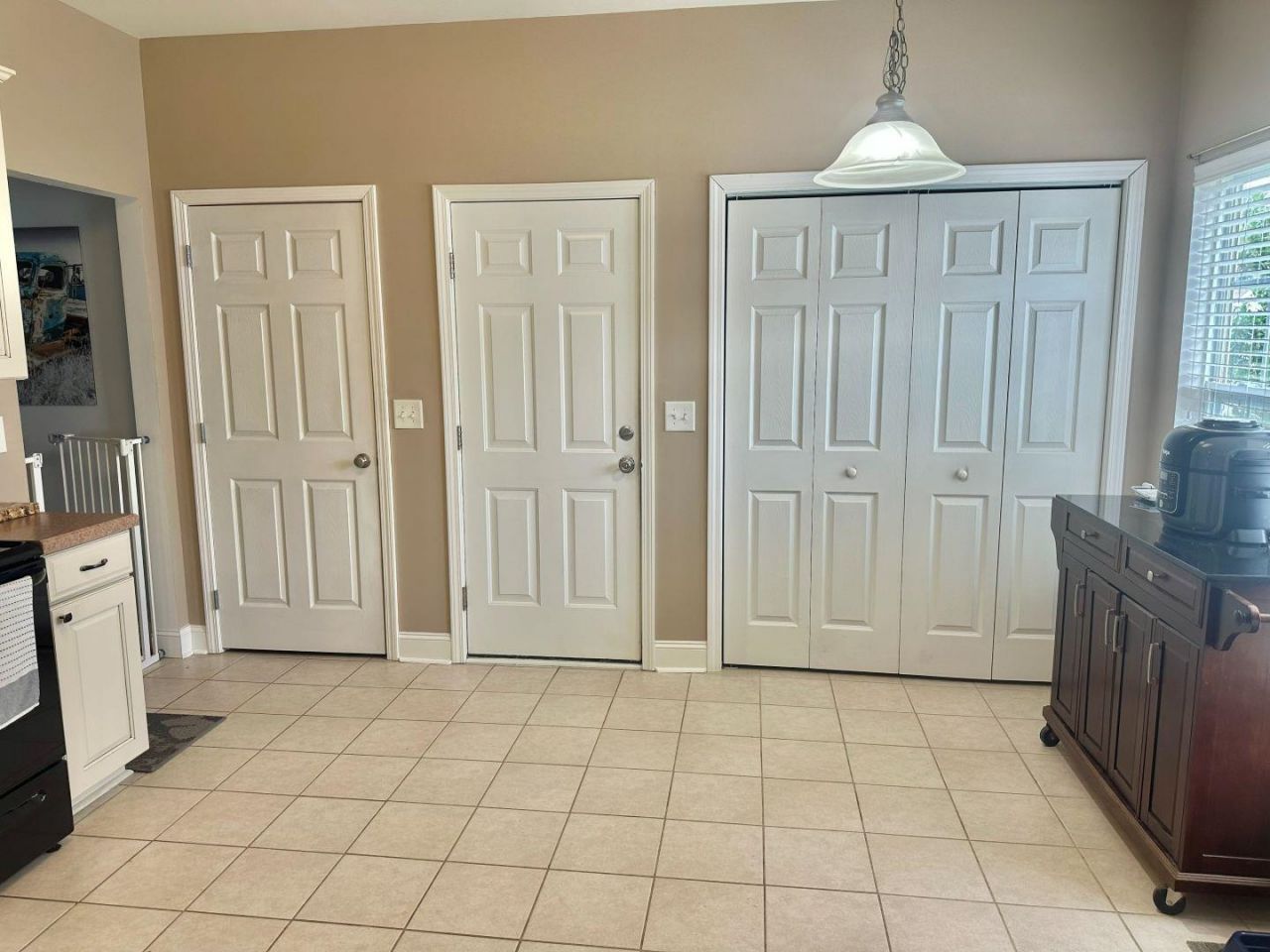644 Seth Ln. Photo 8