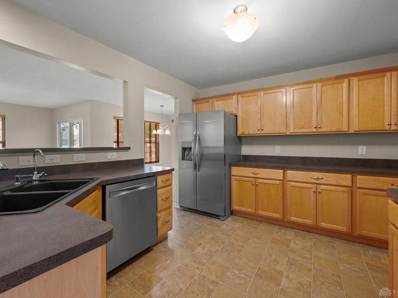6755 Mossy Rock Court, Maineville, OH 45039 Photo 14