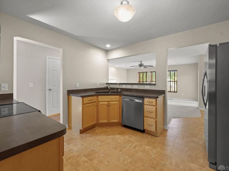6755 Mossy Rock Court, Maineville, OH 45039 Photo 15