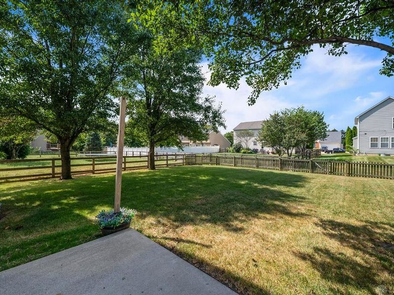 6755 Mossy Rock Court, Maineville, OH 45039 Photo 37