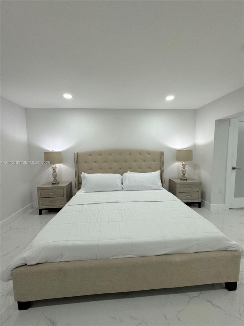 2121 SW 61st Ave, Miami, FL 33155 Photo