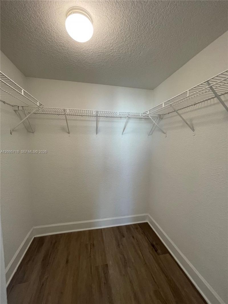 7501 E Treasure Dr , Unit 3P, North Bay Village, FL 33141 Photo