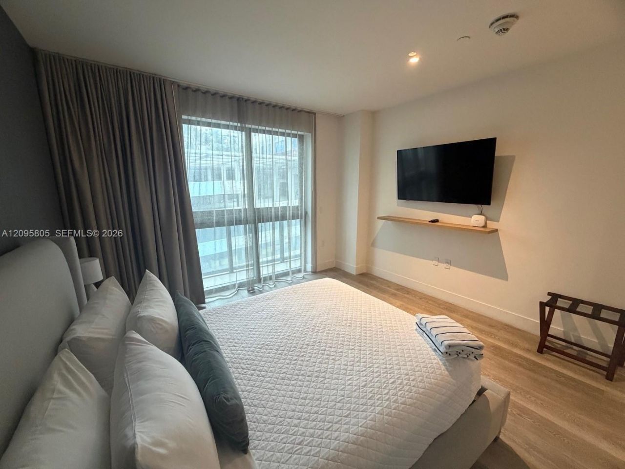 229 SW 9th St, Unit 508, Miami, FL 33130 Photo