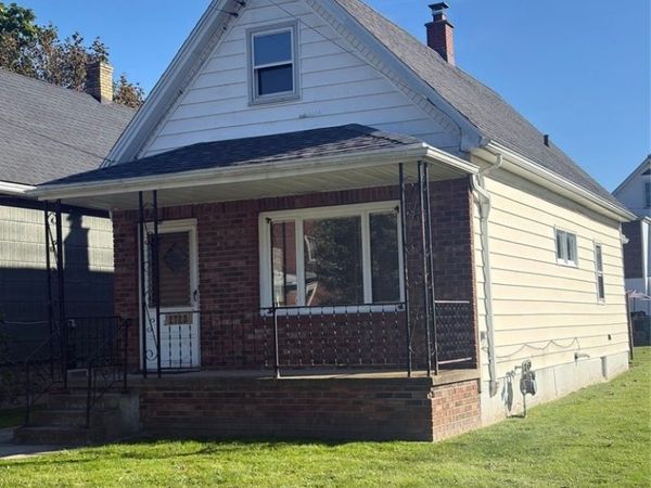 2723 Livingston Avenue, Niagara Falls, NY 14303
