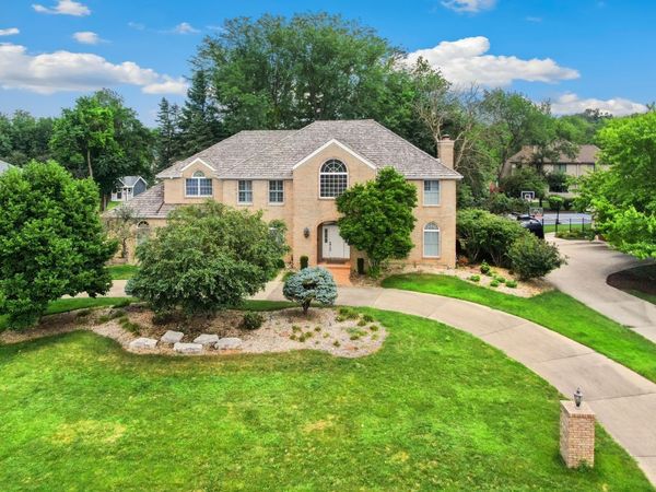 312 Westridge Road , Joliet, IL 60431