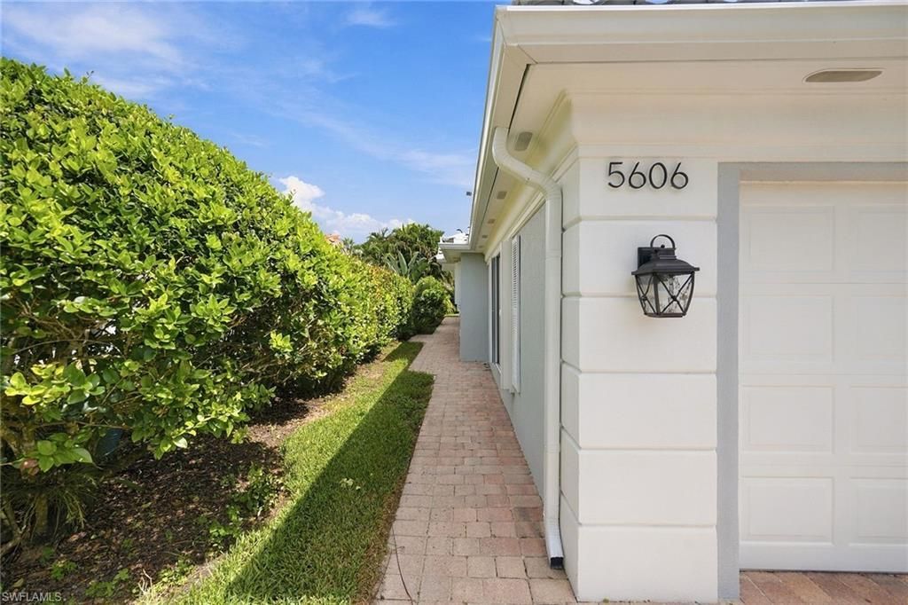 5606 Eleuthera Way, Naples, FL 34119 Photo
