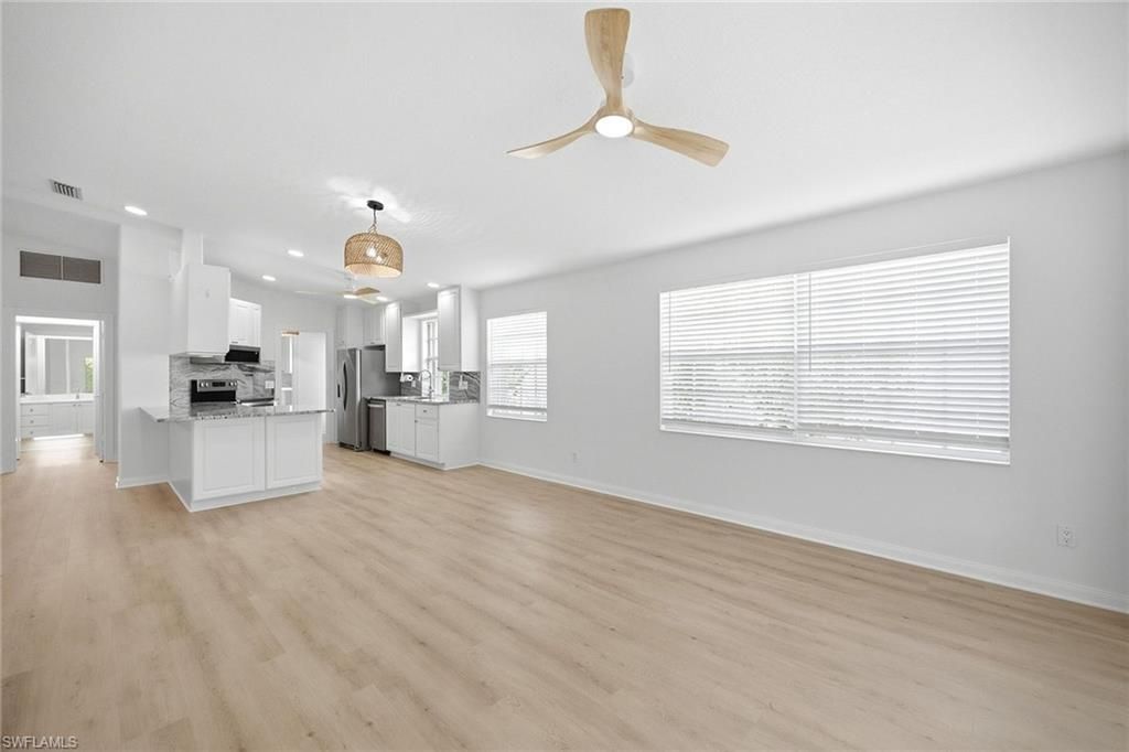 5606 Eleuthera Way, Naples, FL 34119 Photo
