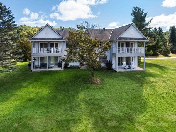 3880 Parkside Way, Unit C-3, Harbor Springs, MI 49740