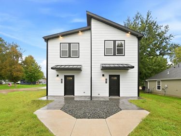 910 NORMAL Street, Unit B (SOUTH), WOODBINE, IA 51579