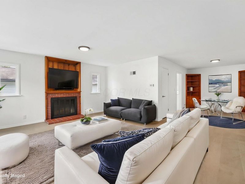 2655 Woodley Road, Columbus, OH 43231 Photo 11
