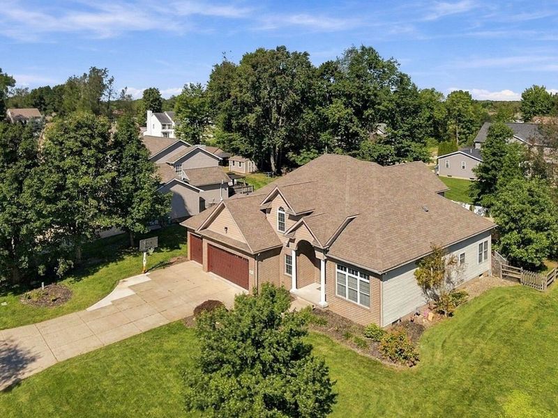 2807 Alexandria Court , Uniontown, OH 44685 Photo 4