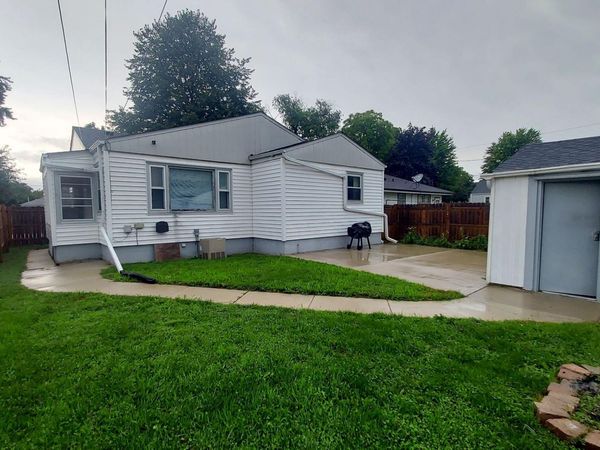 1405 15th Ave, South Milwaukee, WI 53172