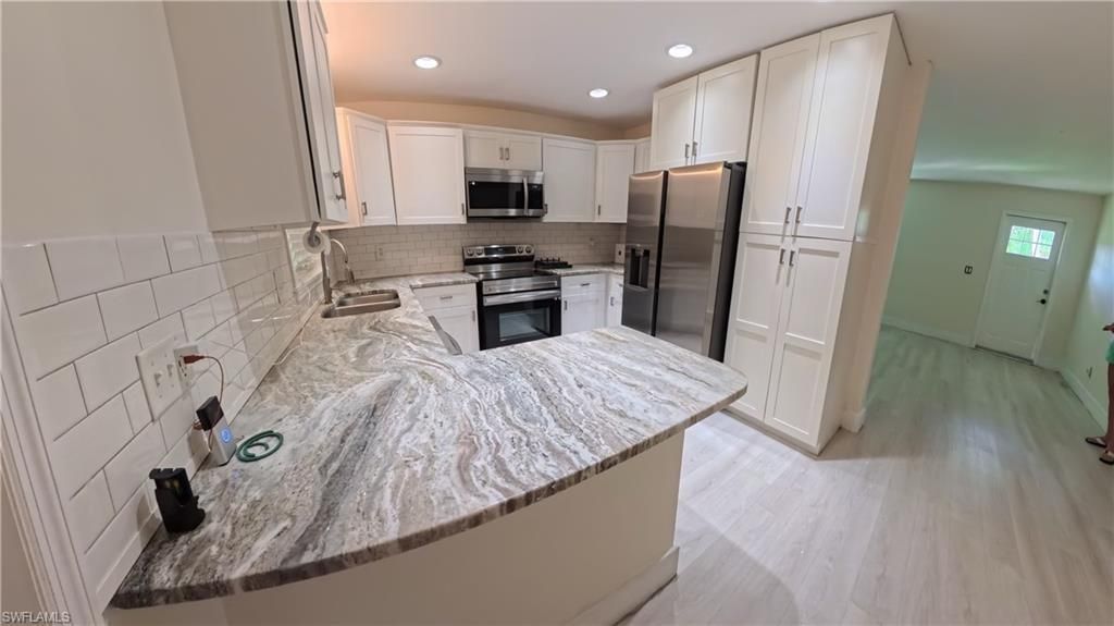11450 Heidi Lee Ln, Fort Myers, FL 33908 Photo