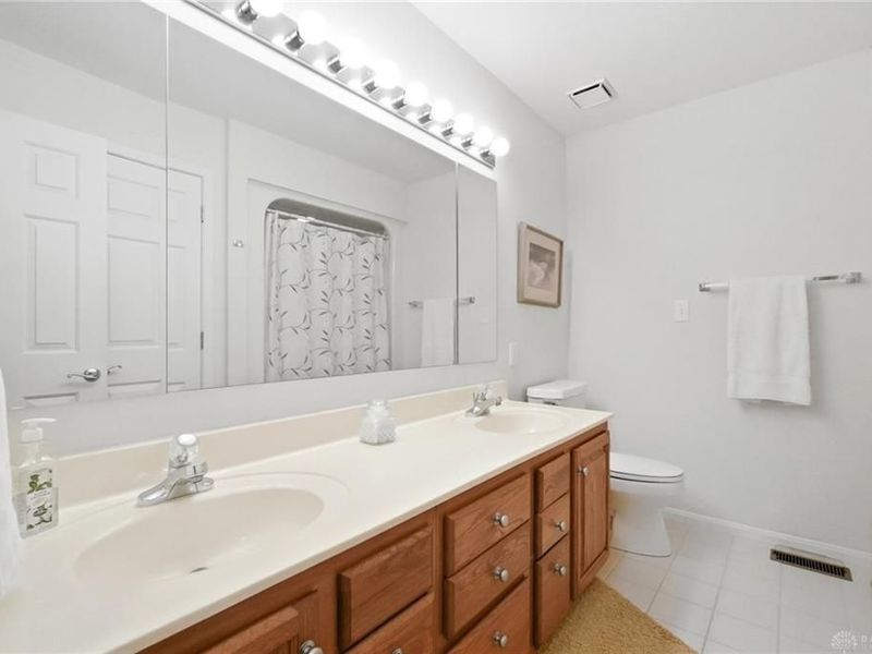 6956 Vienna Woods Trail, Miami Township, OH 45459 Photo 52