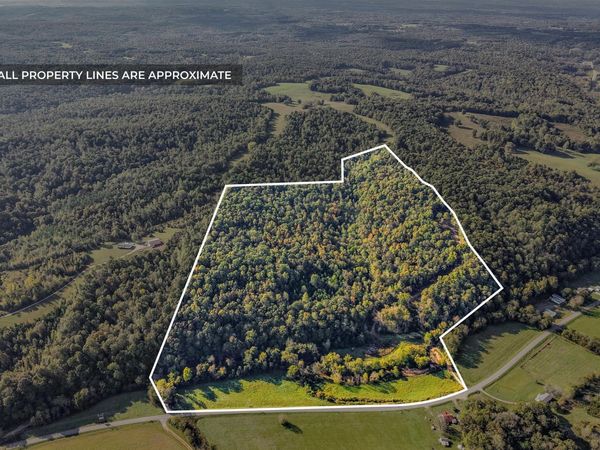 1740 Little Bartons Creek Rd , Cumberland Furnace, TN 37051