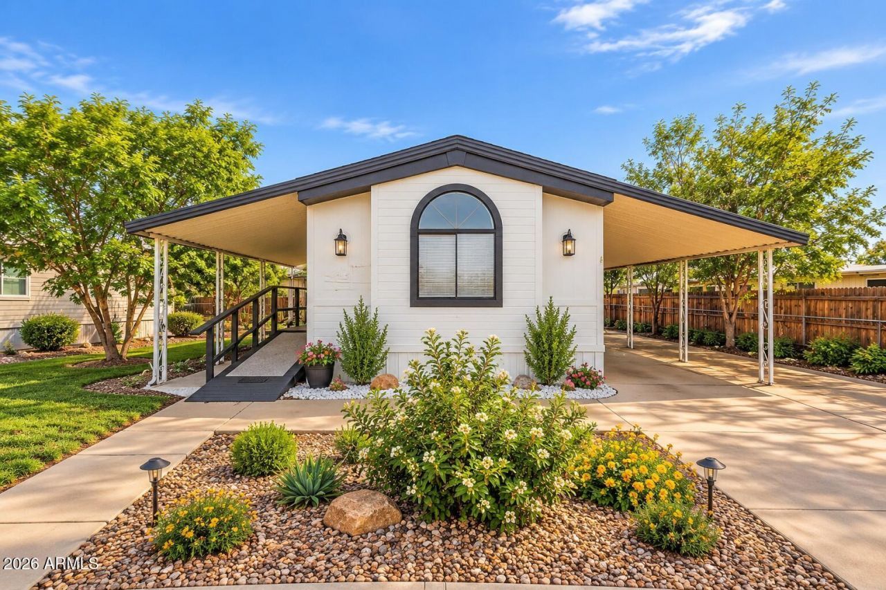 217 S 90th Place, Mesa, AZ 85208 Main Photo