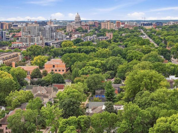1140 E Dayton Street, Unit 203, Madison, WI 53703