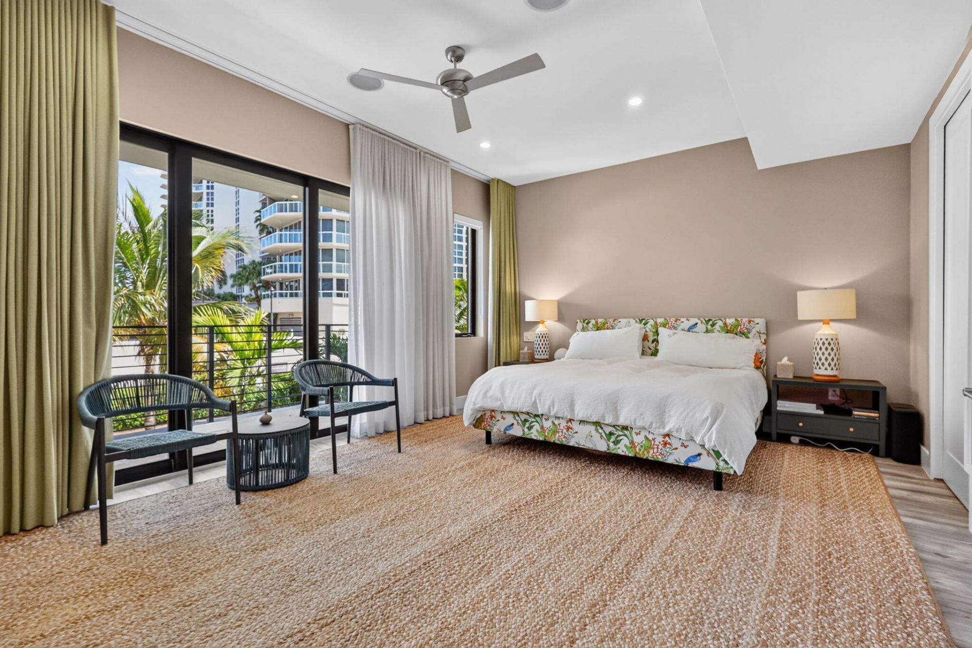 336 Balboa Street, Hollywood, FL 33019 Photo